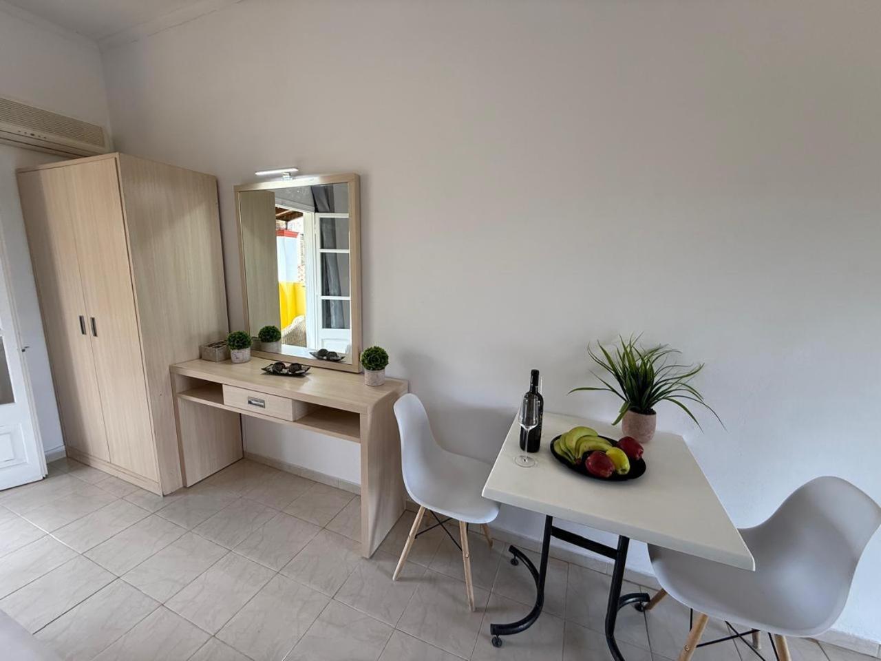 סידריון Melitsa Corfu Hotel מראה חיצוני תמונה